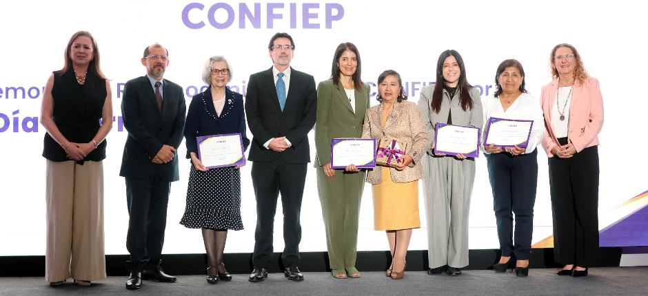 VIII Ceremonia de Reconocimiento a la Mujer, CONFIEP